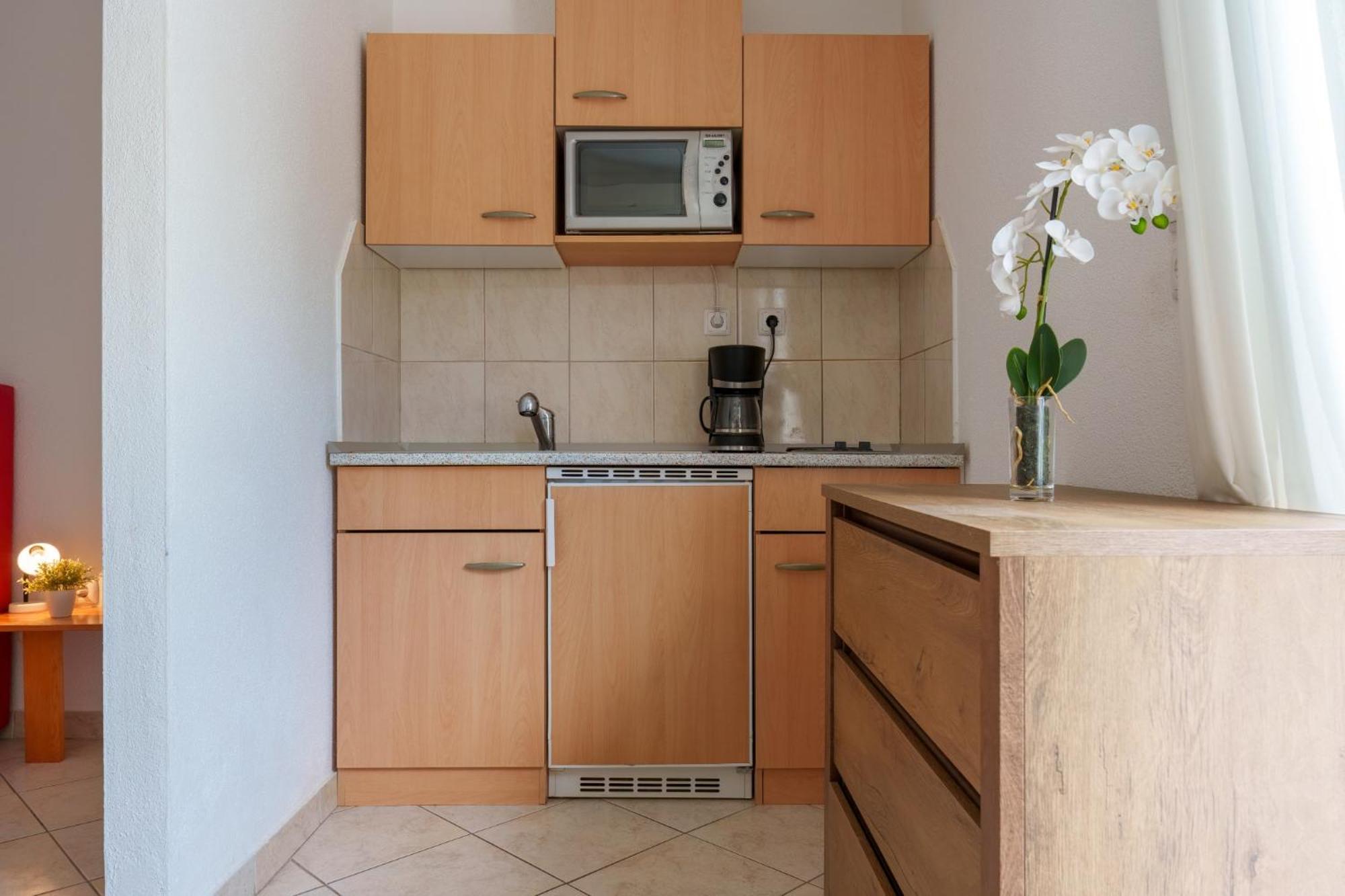 Studios Ruza Baška Voda Extérieur photo