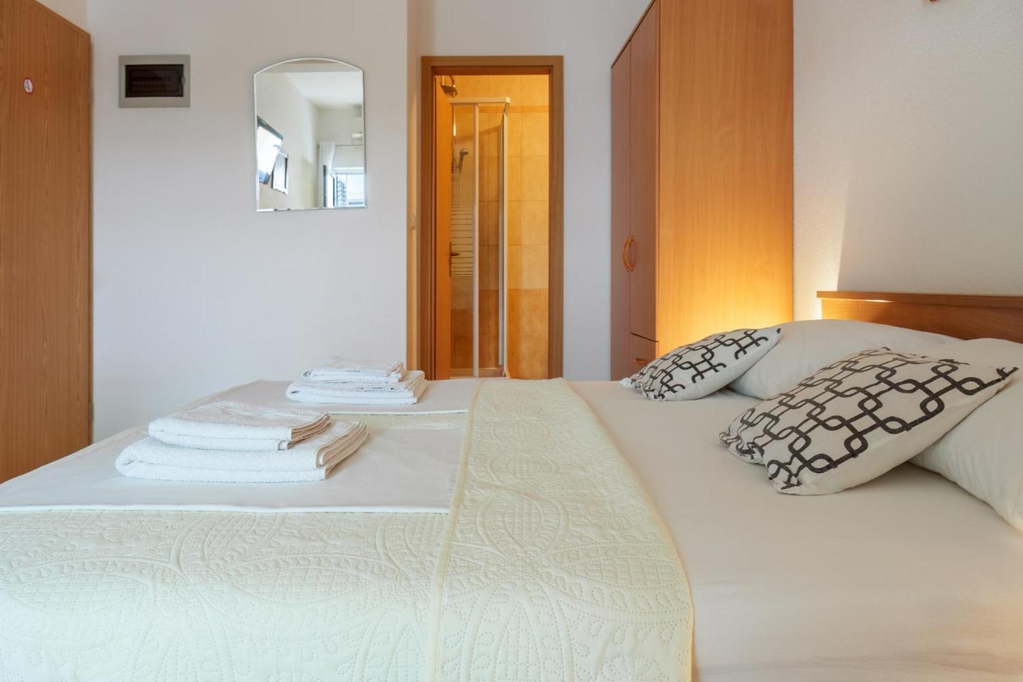 Studios Ruza Baška Voda Extérieur photo